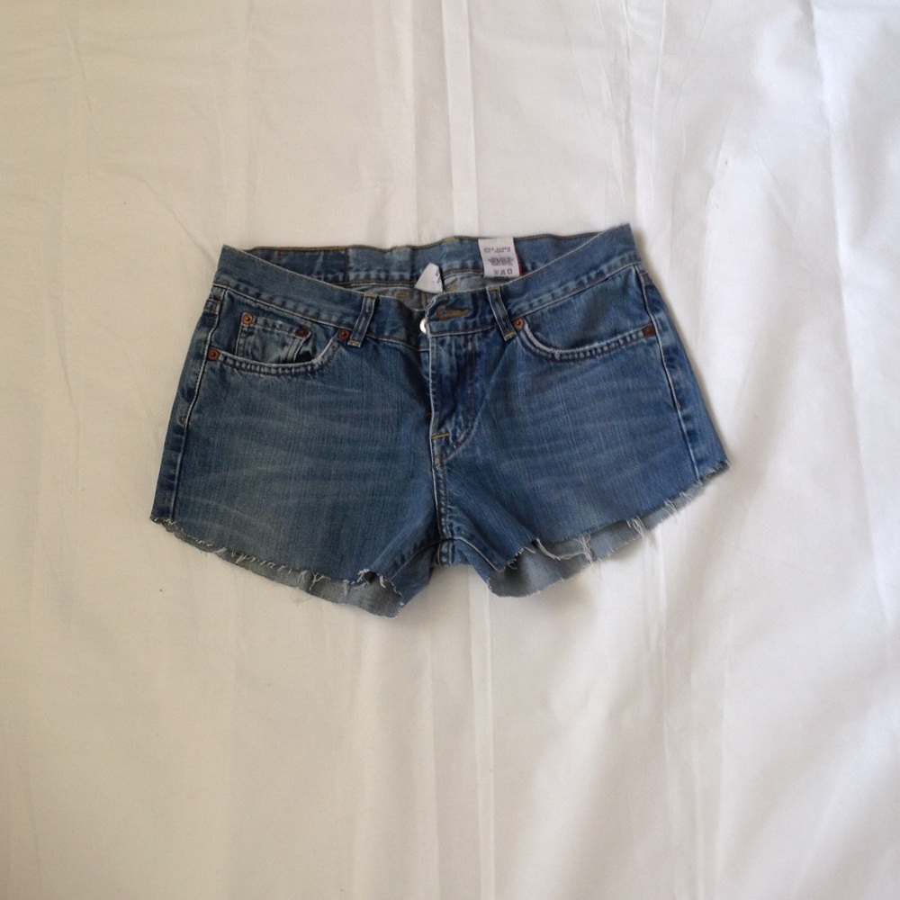 🍁 Lucky Brand Cut-off shorts Size 6/ 28